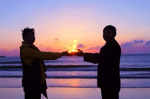 结婚十二周年感言10字 结婚十二年纪念日感言发朋友圈