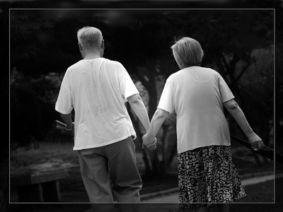 结婚一周年如何发朋友圈