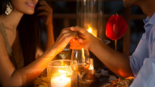 祝福别人结婚纪念日的祝福语 结婚纪念日对爱人说的话