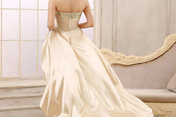 敬酒服新娘礼服图片