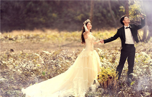 结婚纪念日朋友圈唯美短语