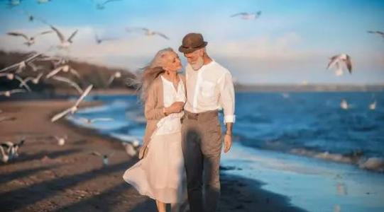 8个字结婚纪念日祝福