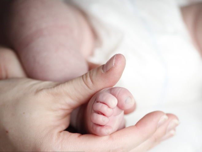 孩子生了怎么发朋友圈 牛年生男孩朋友圈报喜