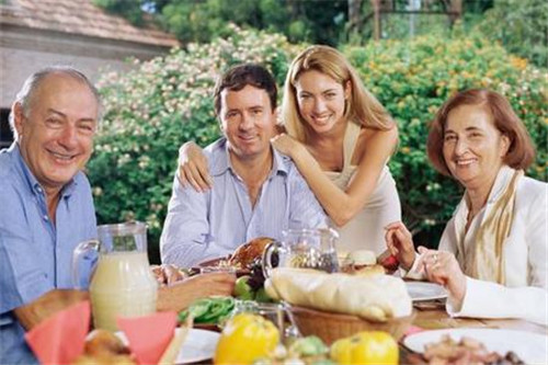 婚礼和回门宴的区别