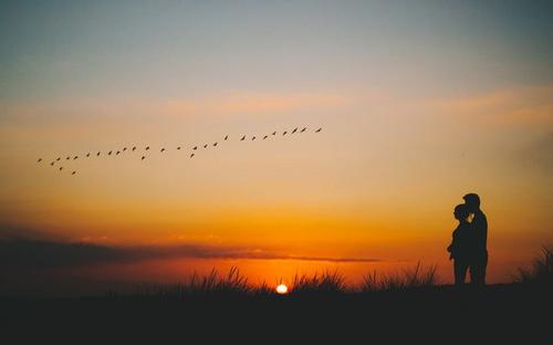 感情淡了发给对象的话 让对方看到心疼的句子