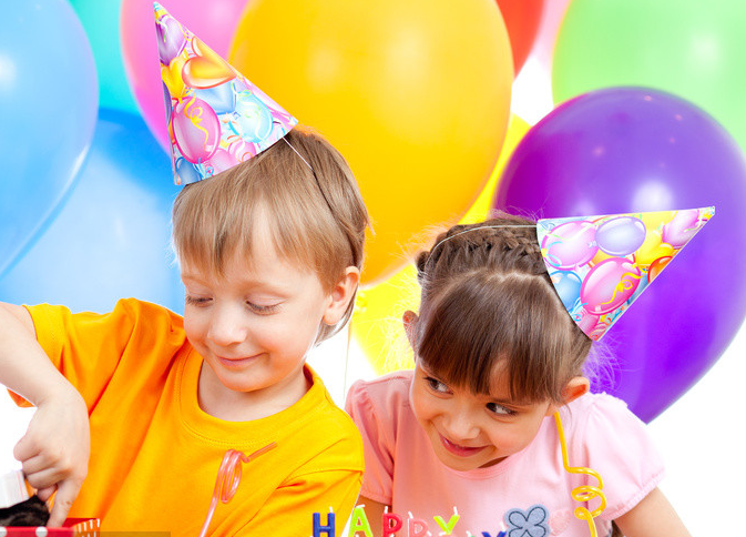 小棉袄生日发朋友圈句子 女儿生日低调发朋友圈句子