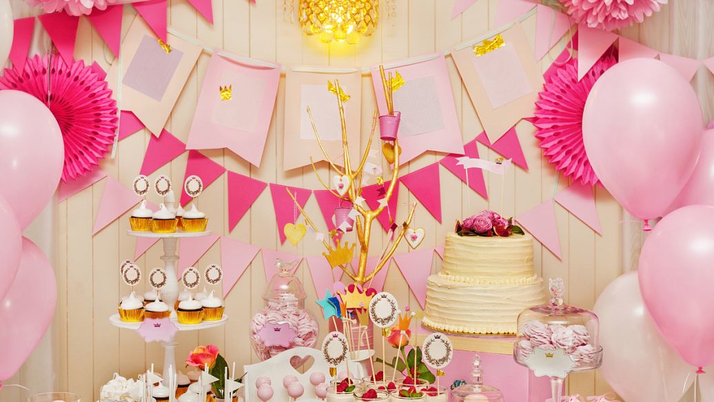 为女儿办满月酒邀请函 女儿满月请柬范文