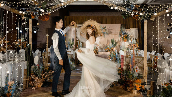 结婚十年一儿一女的说说