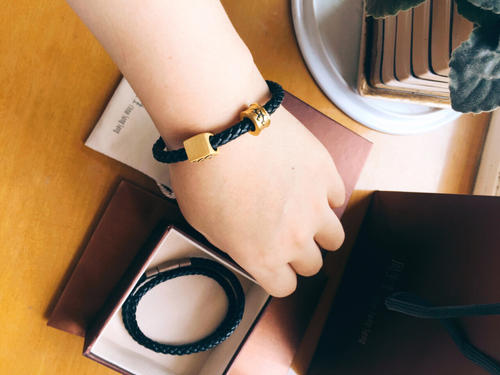 父亲节女儿送什么礼物 父亲节女儿送什么礼物给爸爸最好