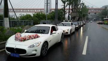 现在婚庆租车价格是多少