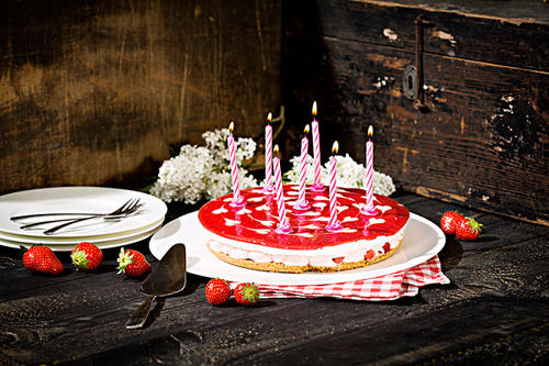 送女儿的生日礼物送什么好