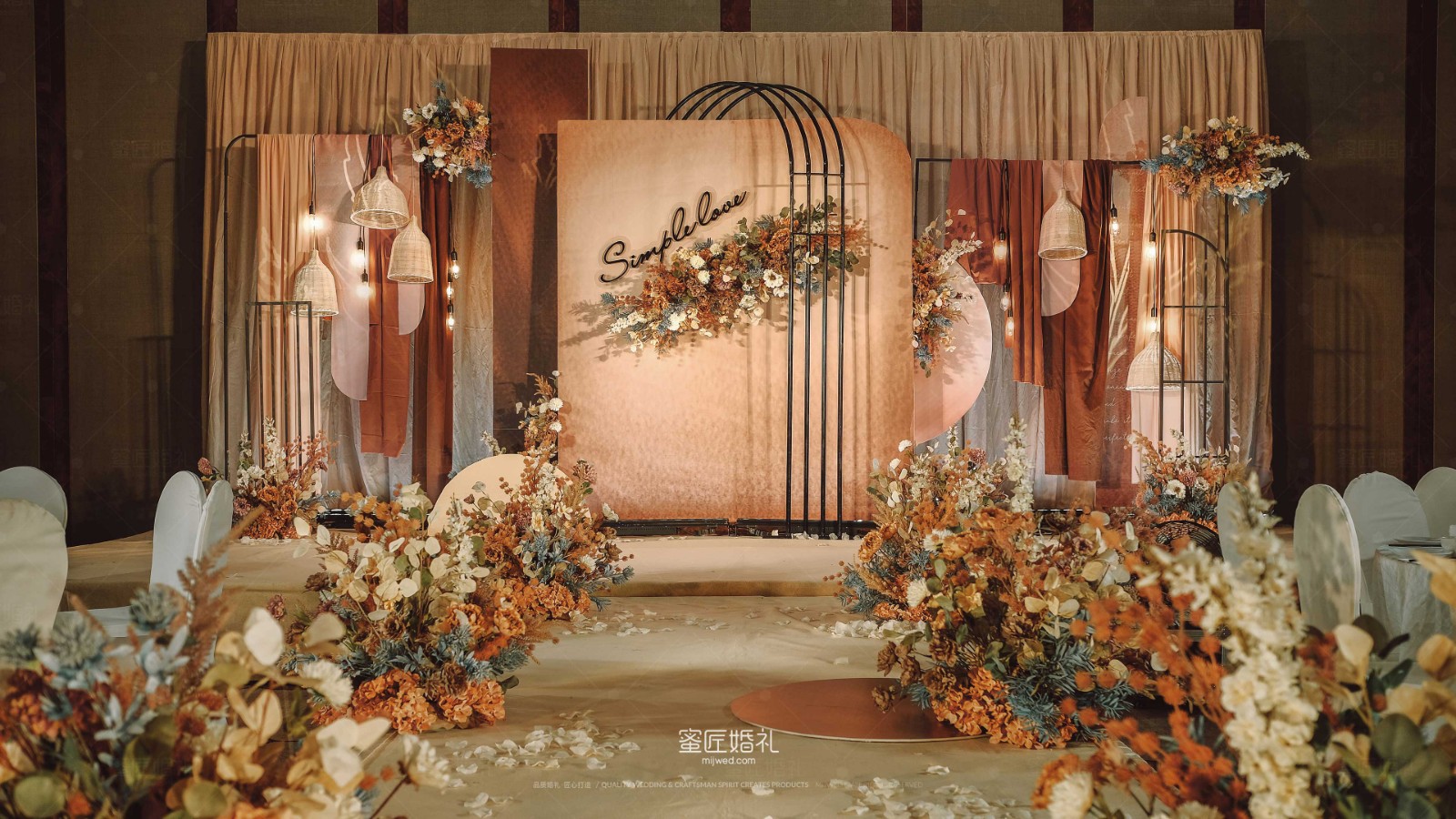 主题婚礼一般多少钱