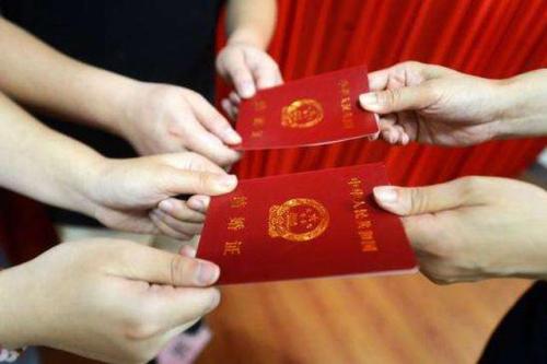 2021年六月份适合结婚的日子