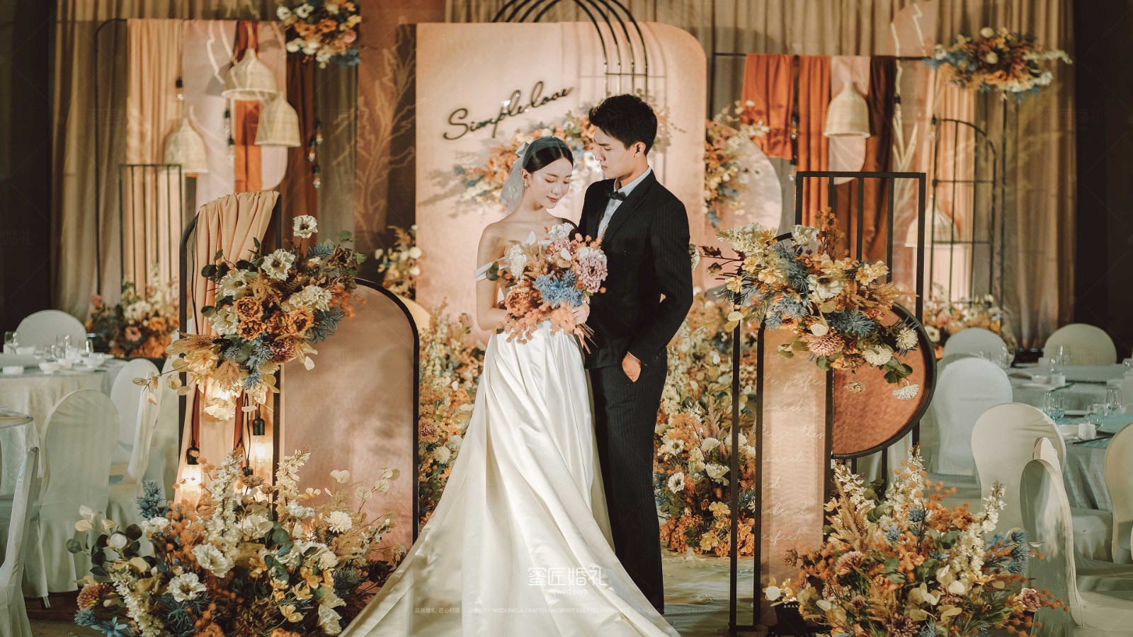 滑县找婚庆公司多少钱 滑县请婚庆多少钱