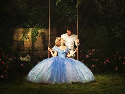 女生穿什么样的衣服参加婚礼 适合参加婚礼的服装