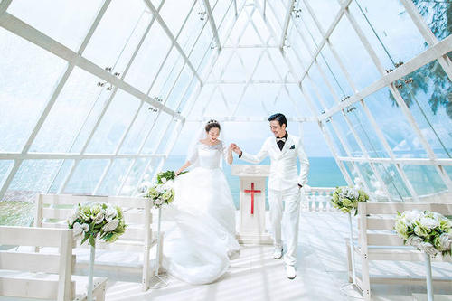 一般婚纱照拍几套合适