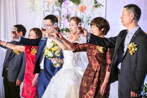 母亲简单婚礼讲话
