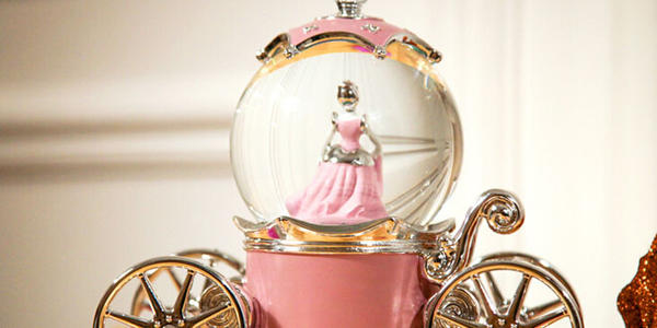 送新人结婚礼物送什么好