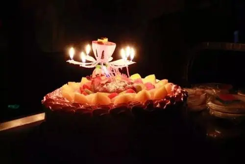 祝老公生日快乐朋友圈