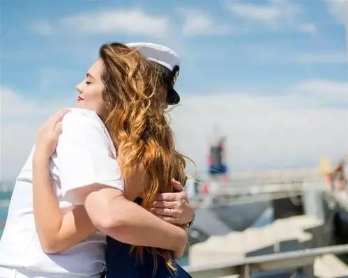 男朋友做错事的20种惩罚方法