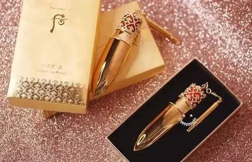 女生一般喜欢什么颜色的口红