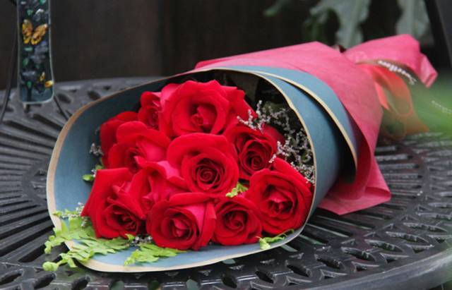 情人节鲜花贺卡语 情人节鲜花贺卡祝福语