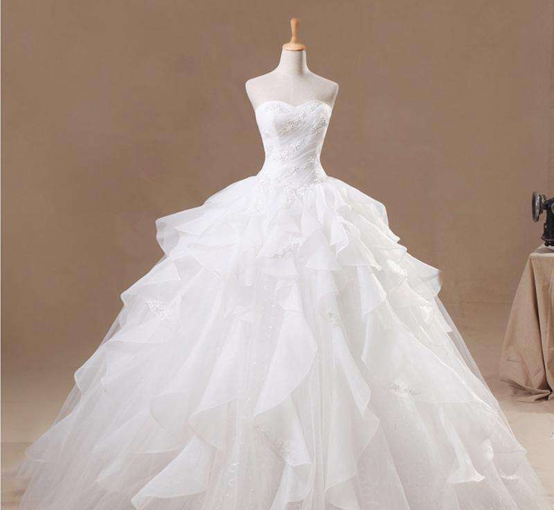 长沙附近租婚纱礼服 长沙附近有租礼服的吗