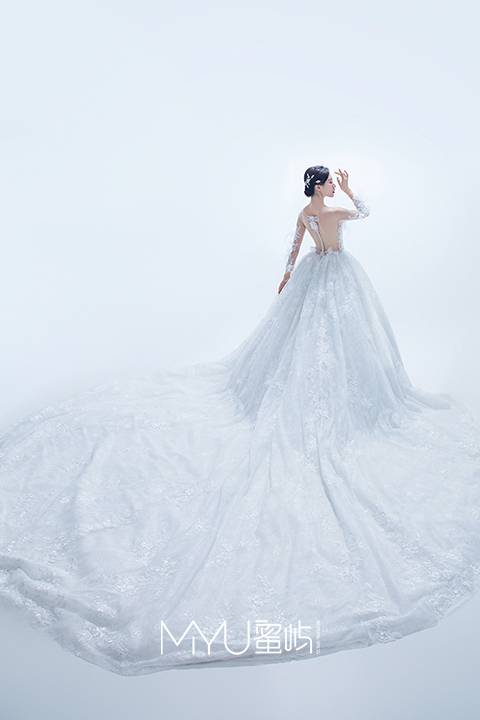 长沙高档礼服价格 长沙高定礼服多少钱