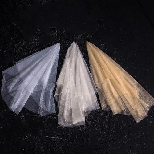 拖尾婚纱配什么头纱好看