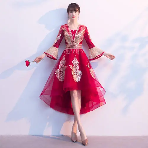 敬酒服怎么选 中式婚礼敬酒服可以穿灰色礼服吗