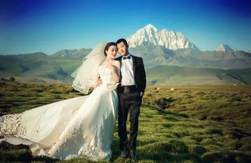 拍婚纱照要买几副胸贴