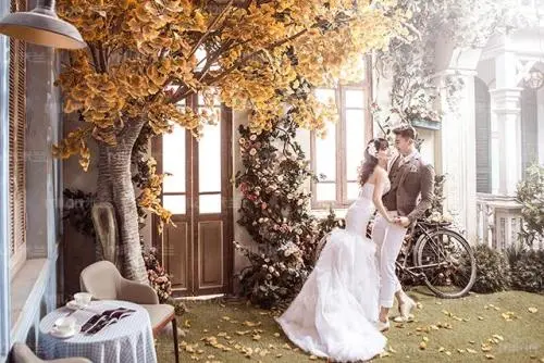 不同季节最适合拍的婚纱照风格