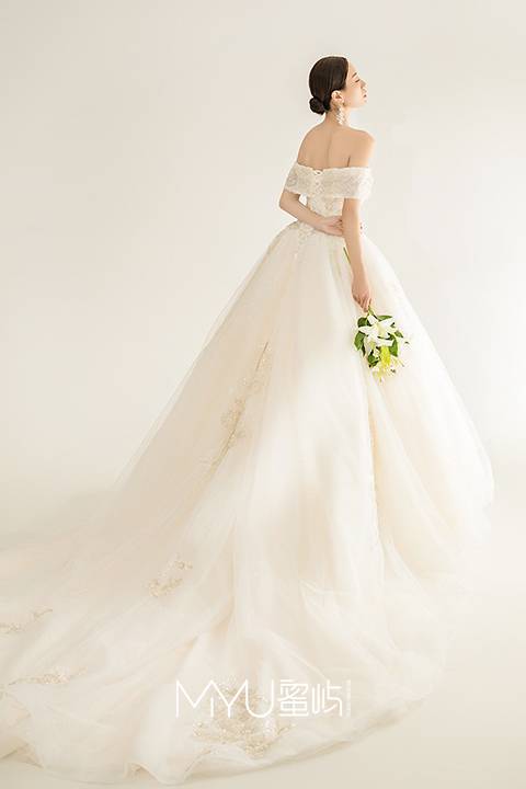 长沙婚纱礼服哪里有买 长沙婚纱礼服哪里有卖