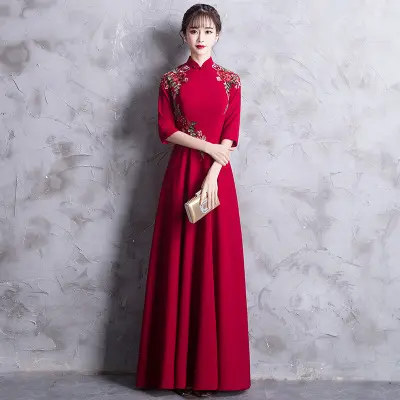 伴娘服短款好还是长款好 怎么选伴娘服