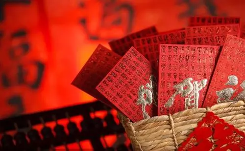 女方给男方回见面礼回多少