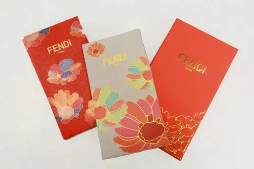 姐姐需要给弟女友见面礼吗