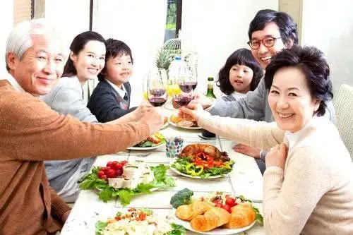 两亲家商量婚事怎么说