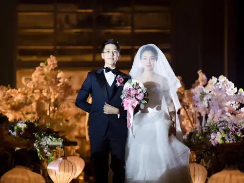 婚礼主持人开场白浪漫