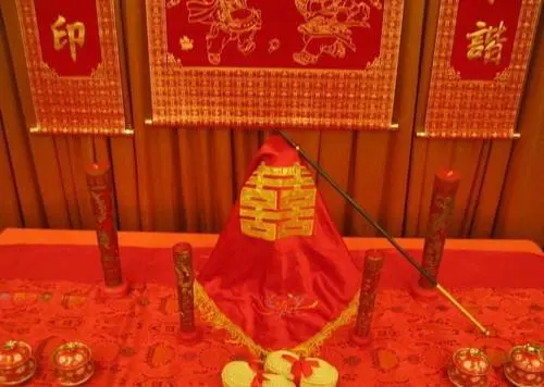 女方结婚添箱贴怎么写