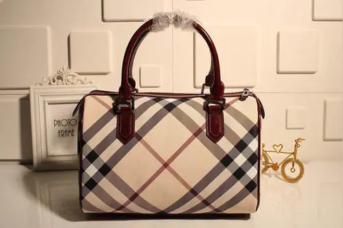 高情商男生送女朋友礼物