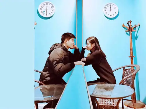 中年男人喜欢一个女人的表现 中年男人动情最准的表现