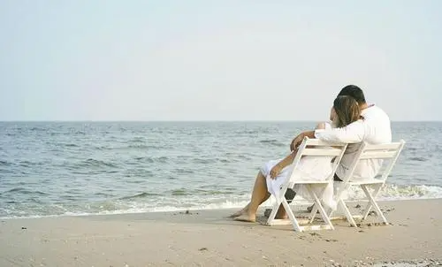 恋爱中怎么聊天