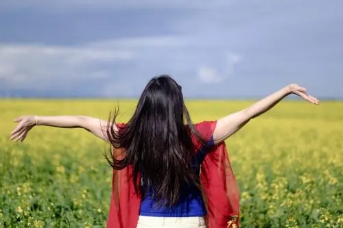 赞美漂亮女人经典句子