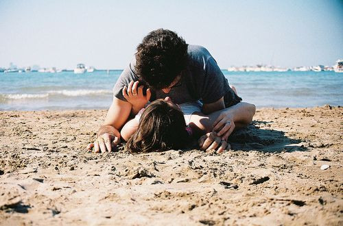 哄女朋友睡觉的小故事超甜 睡前故事哄女朋友甜甜的