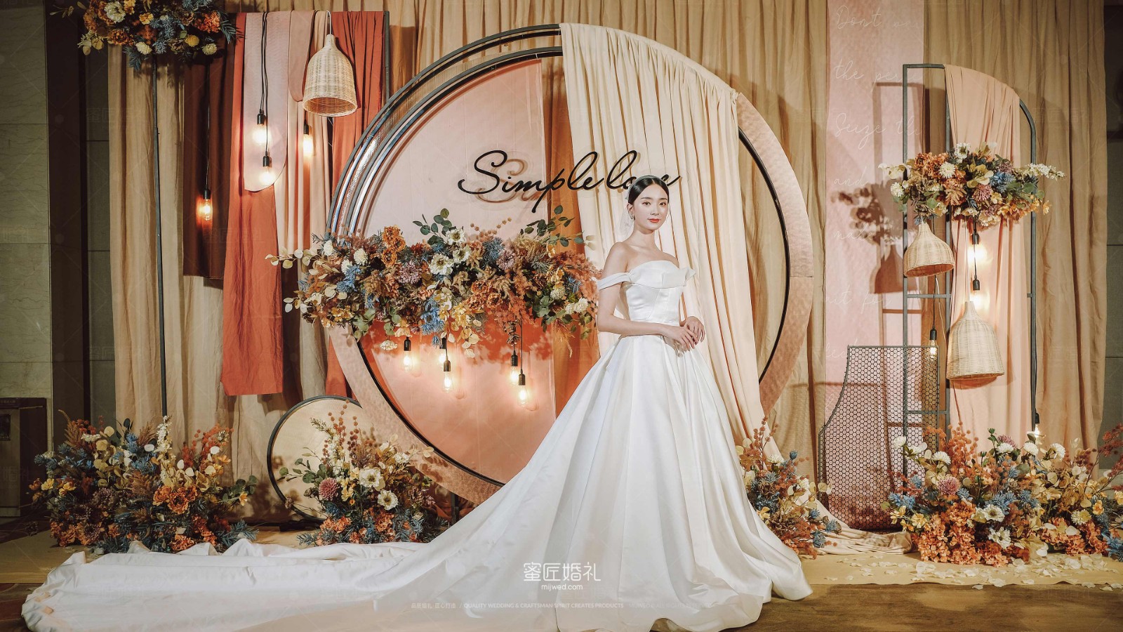 结婚梳头祝福语三句
