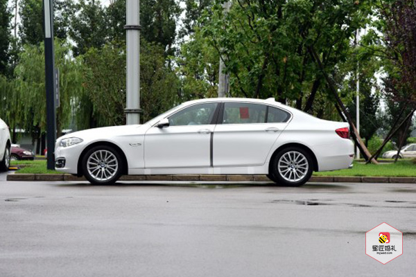 郑州宝马五系婚车租赁