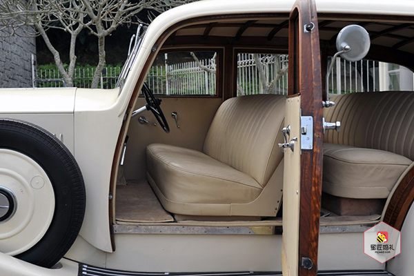郑州劳斯莱斯老爷车婚车租赁