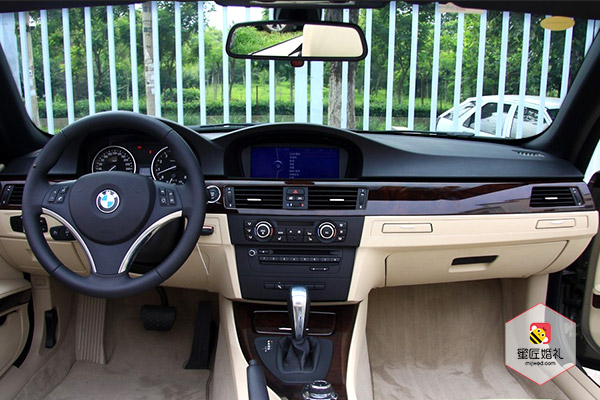 郑州宝马4座敞篷婚车租赁