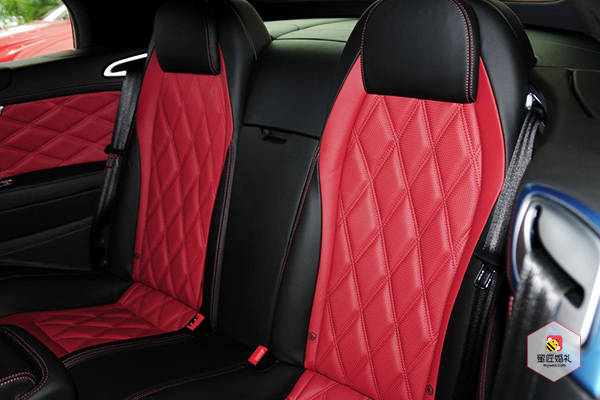 郑州宾利GTC(四座敞篷）婚车租赁