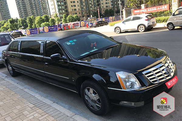 郴州凯迪拉克加长婚车租赁